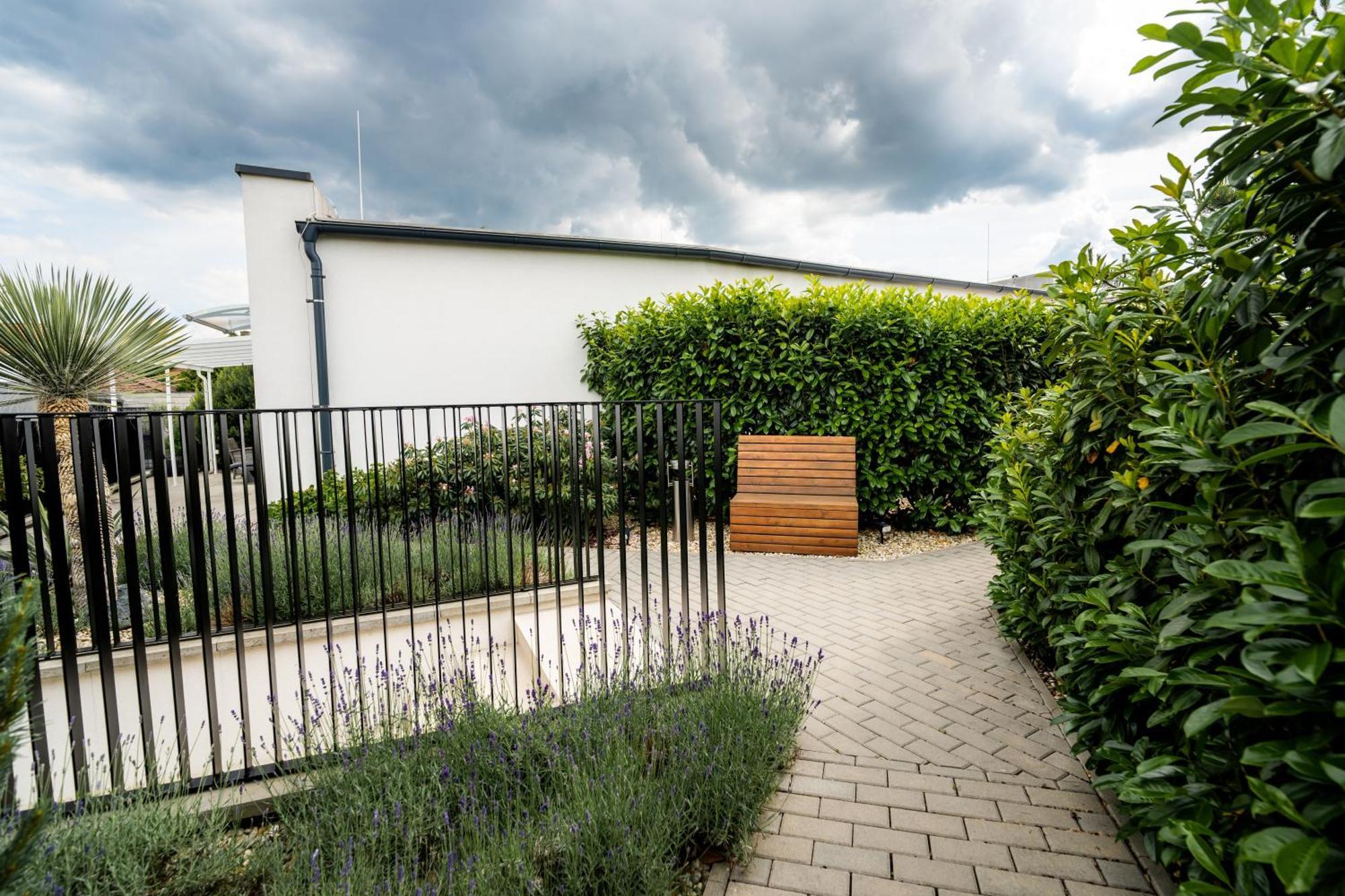 Apartmany Ladná 外观 照片