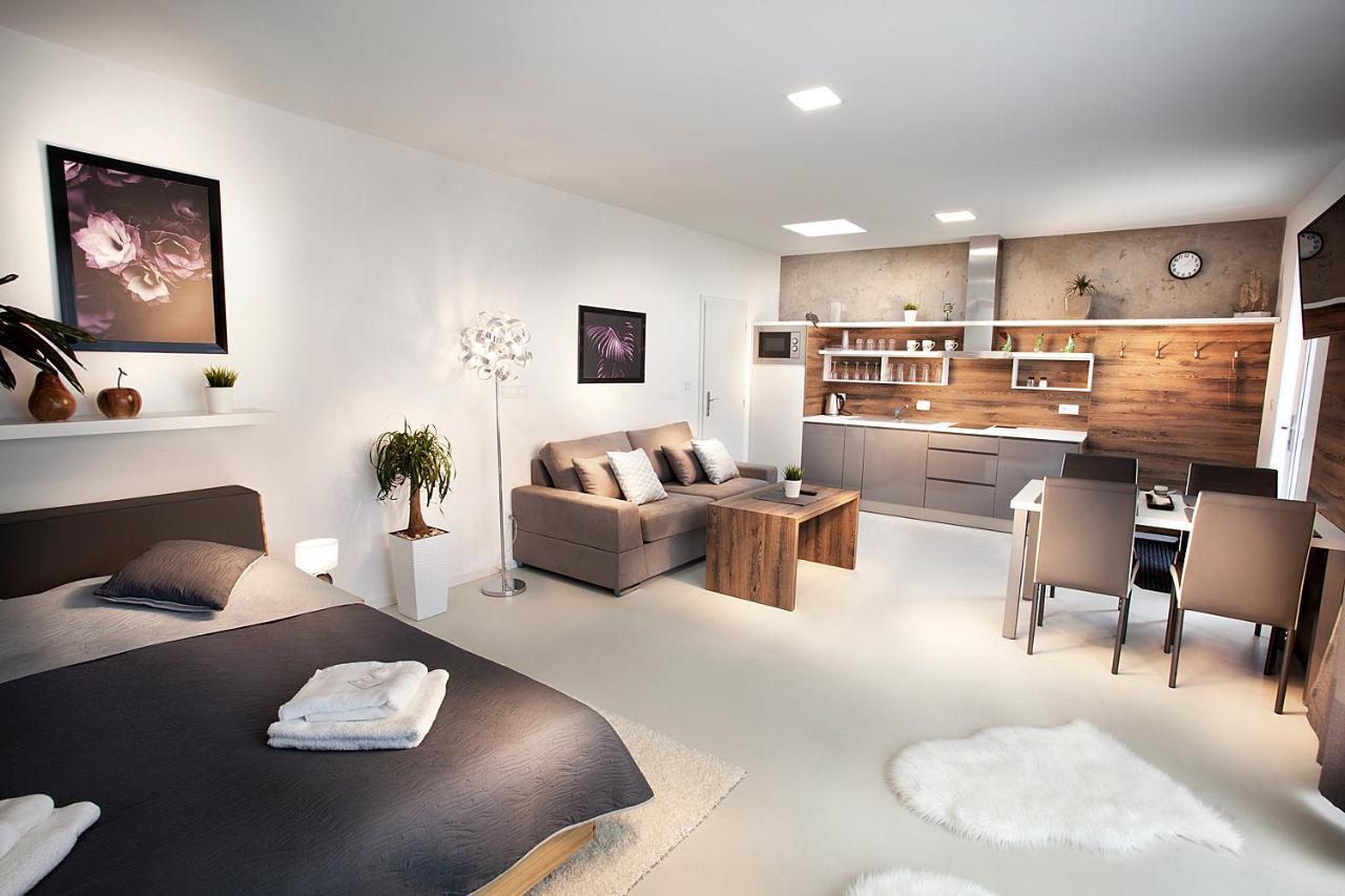 Apartmany Ladná 外观 照片